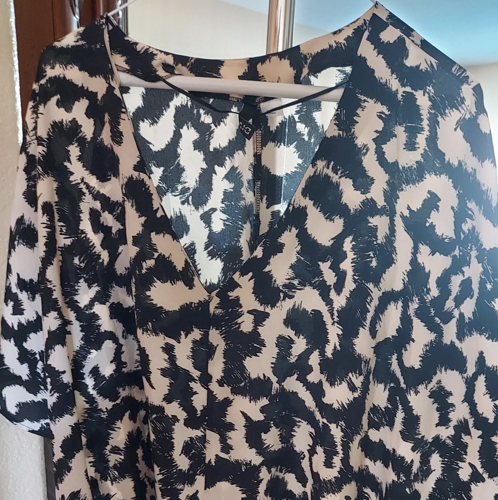 B&W H&M shirt dress